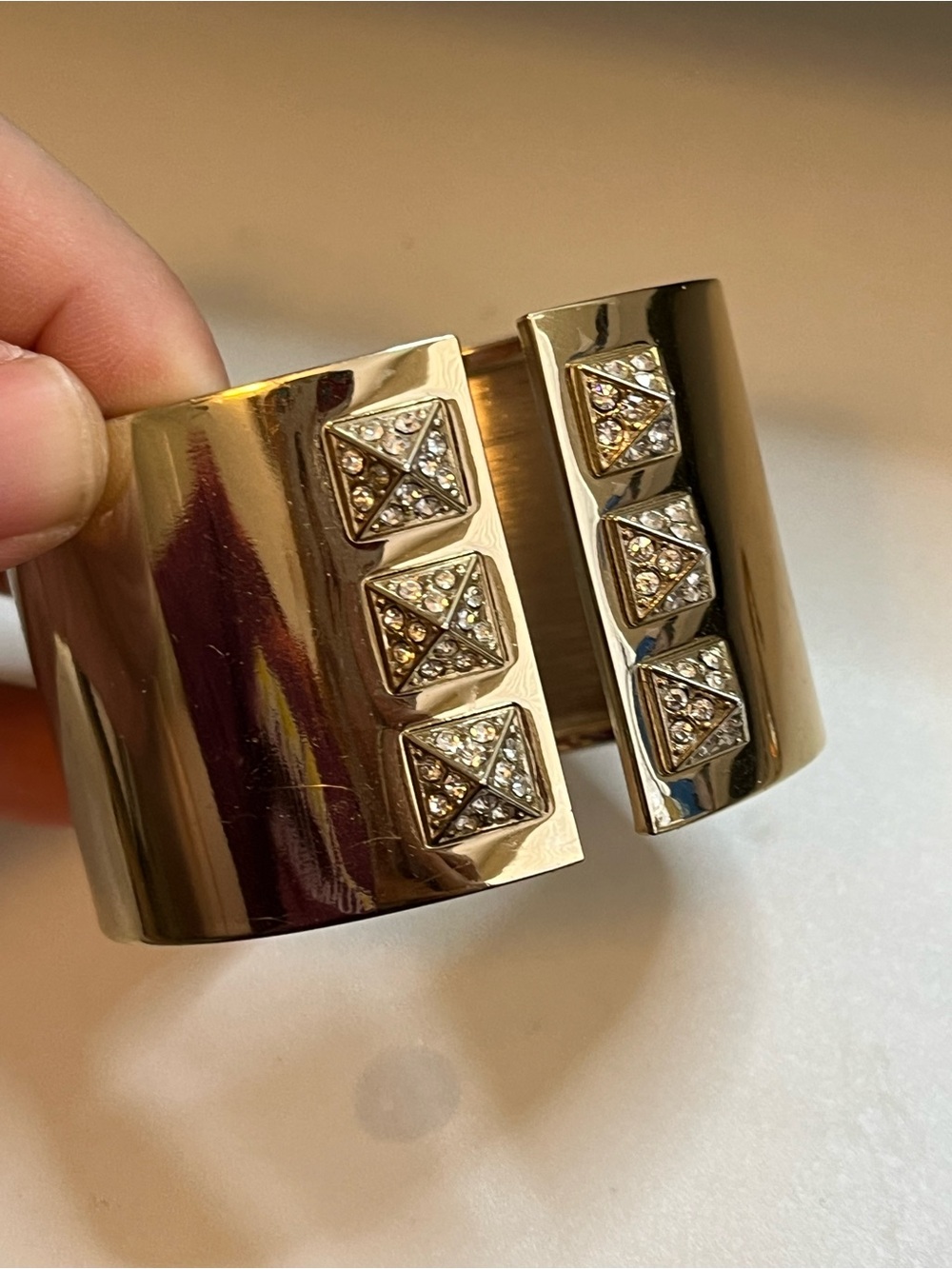 Victoria's Secret Gold Tone Cuff Bracelet Bangle Rhinestone - Picture 2 of 5